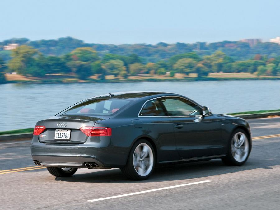  Audi S5 Coupe 2007 года  (NA) (фото 3 из 18)